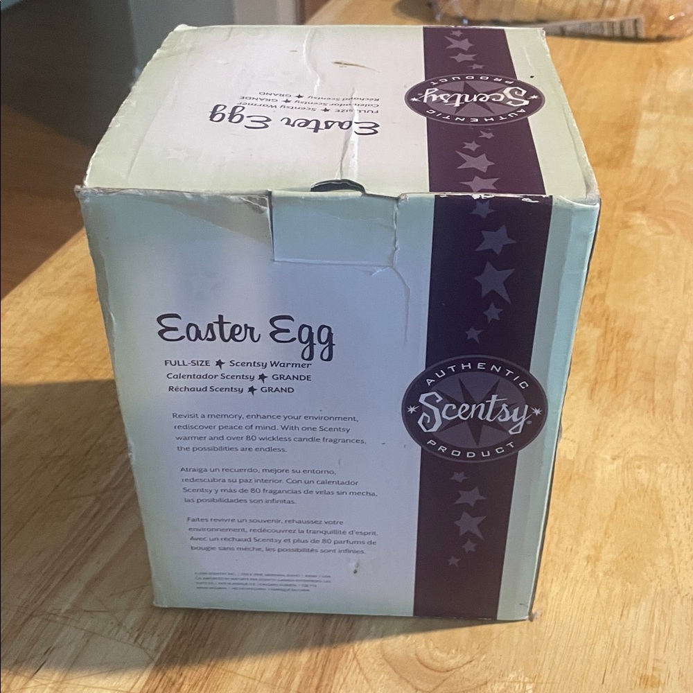 Scentsy Easter Egg Scent Warmer - Blue and Yellow - Picture 7 of 8